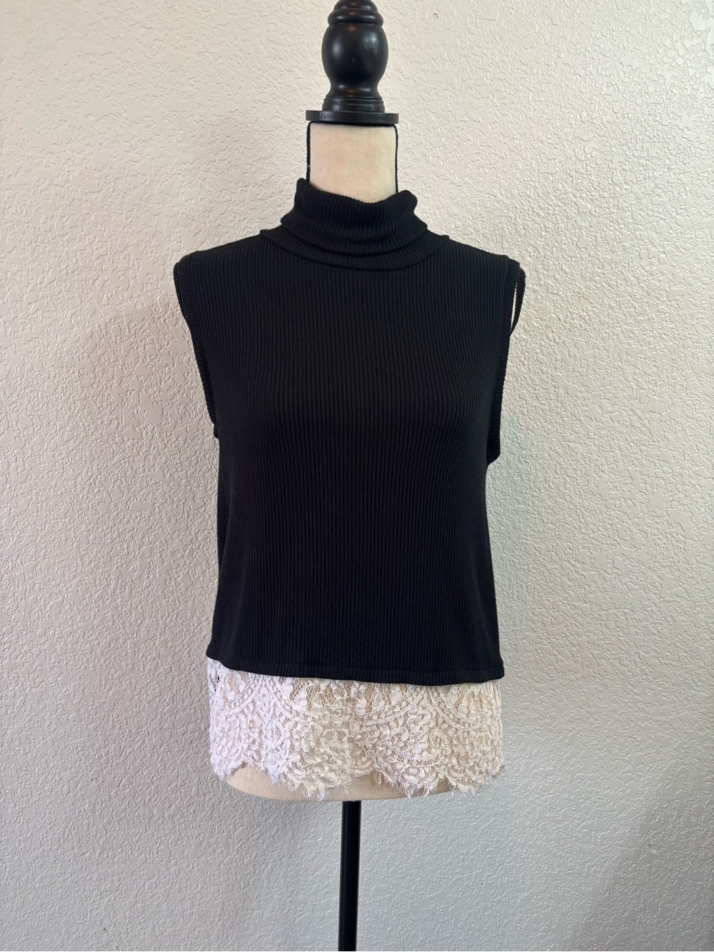 Generation Love Sleeveless Black Lace Trim Ribbed Sweater